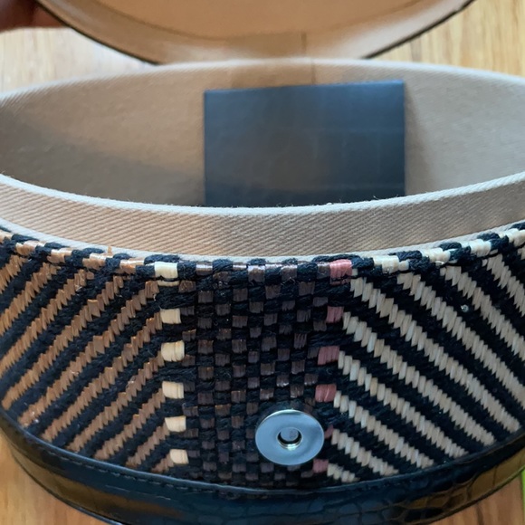 Sam Edelman Straw Crossbody - Picture 4 of 13